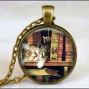 CUTE SLEEPING CAT PENDANT